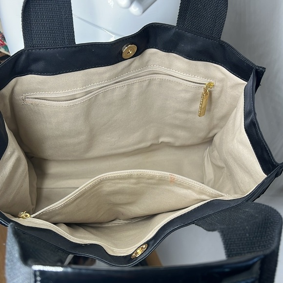 Tory Burch Large A4 Black Nylon Patent Hidden Snap Tote Bag - Picture 7 of 13